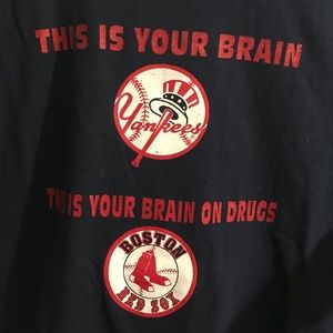 Vintage New York Yankees Graphic T-shirt